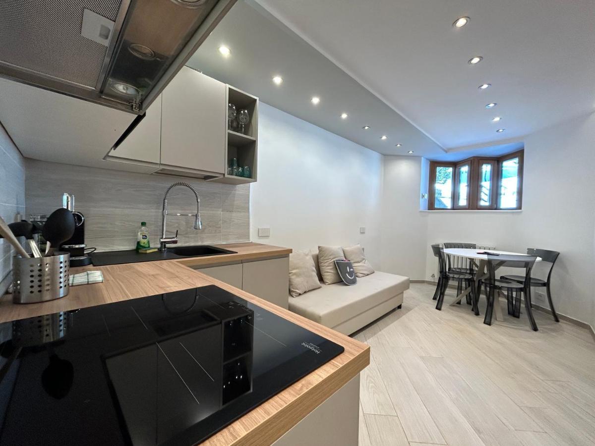 Terra Apartment - Ski In & Ski Out - Cerviniaholidays-Com Breuil-Cervinia Buitenkant foto